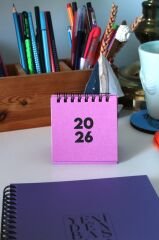 2026 MİNİ TAKVİM (11 RENK) METALİK PEMBE